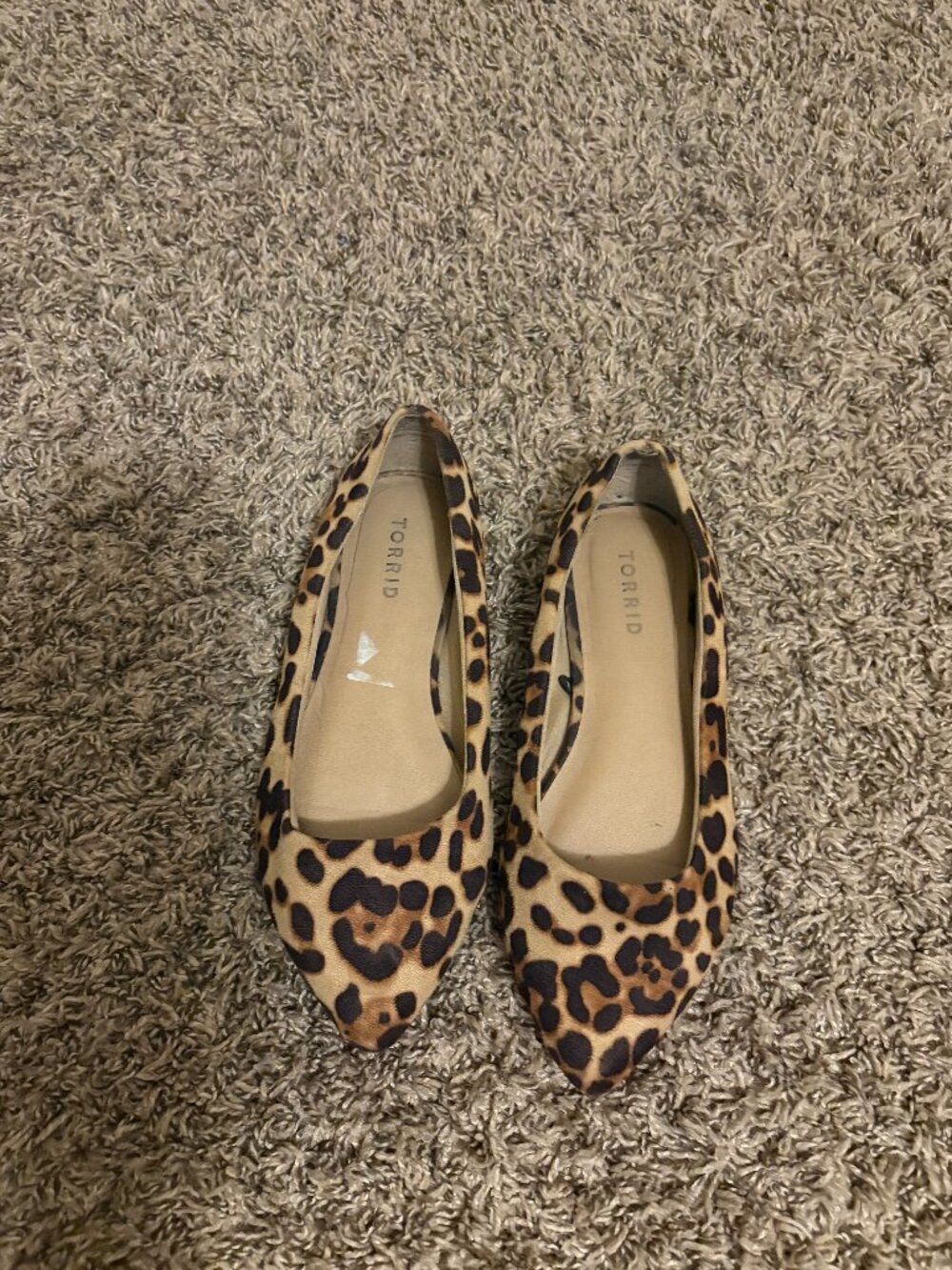 Torrid Pointed Toe Flats Size 7W Animal Print Leopard Faux Suede Classic Slip On